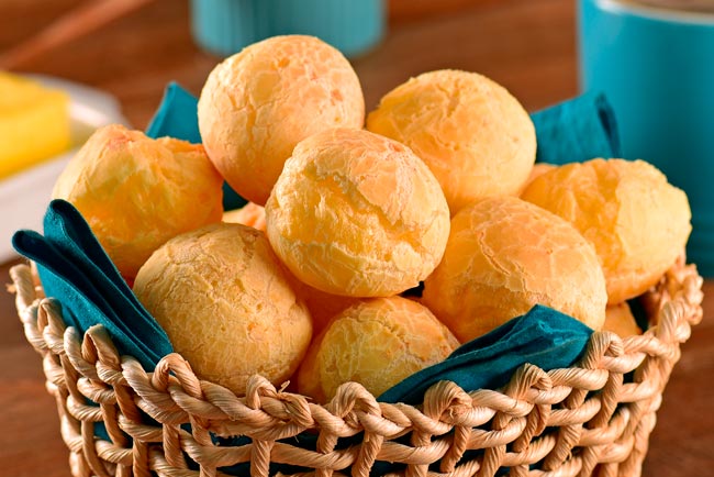 Faca-o-melhor-pao-de-queijo-de-sempre-000