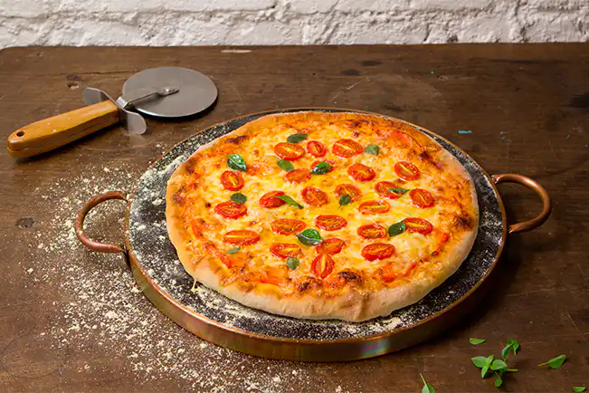 228-bk-5785-pizza-de-mucarela-caseira.webp